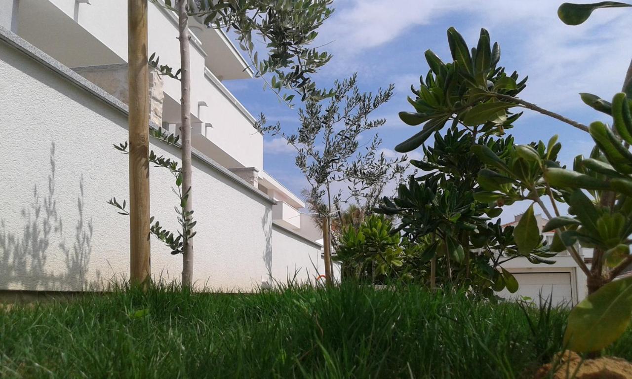 Luxury Apartments Cuba 1 Novalja Exterior foto
